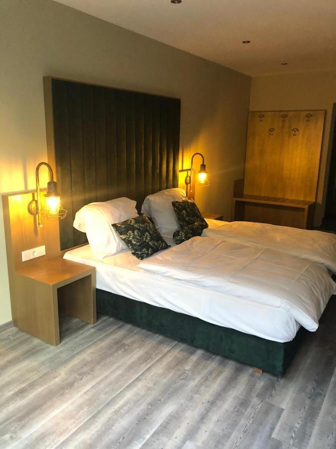 Hotel Athen Kelsterbach Frankfurt Airport Экстерьер фото