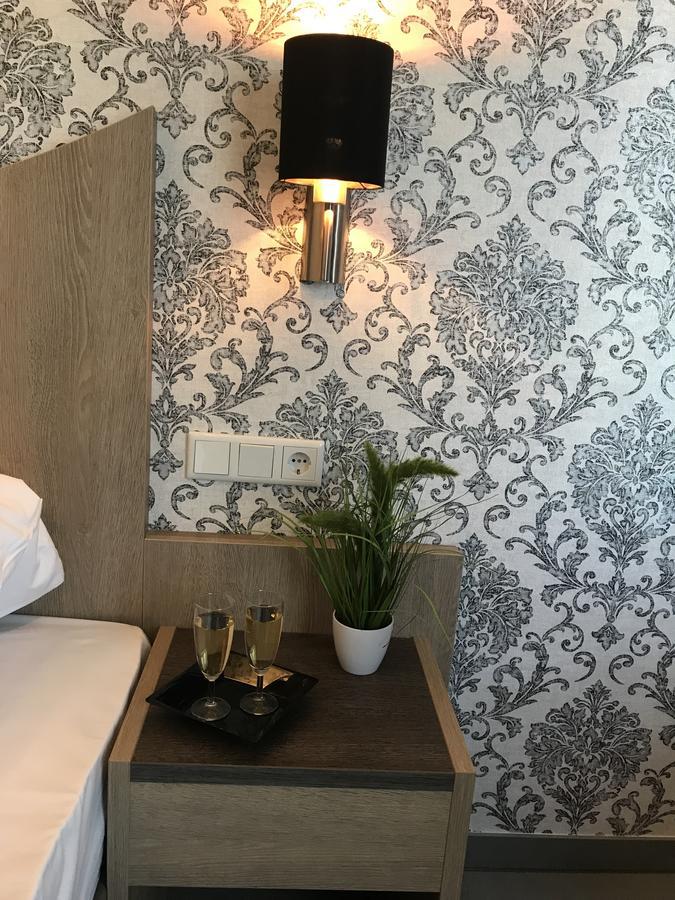 Hotel Athen Kelsterbach Frankfurt Airport Экстерьер фото